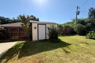 5540 Misty Meadows Dr, North Richland Hills, TX 76180 - Photo 15