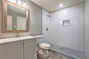 2423 Fenwick Dr, Dallas, TX 75228 - Photo 17