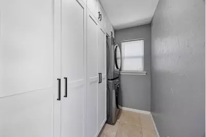 8618 Lockhaven Drive, Dallas, TX 75238 - Photo 13