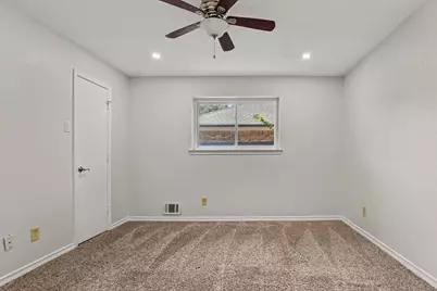 4915 Hovenkamp Drive, Dallas, TX 75227 - Photo 23