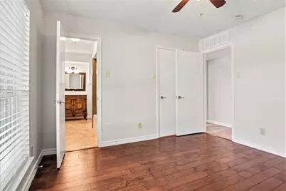 4915 Hovenkamp Drive, Dallas, TX 75227 - Photo 19