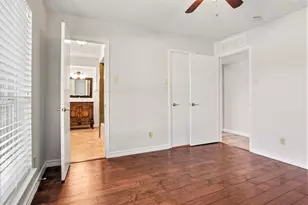 4915 Hovenkamp Dr, Dallas, TX 75227 - Photo 19