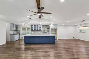 4915 Hovenkamp Dr, Dallas, TX 75227 - Photo 11