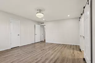 4915 Hovenkamp Dr, Dallas, TX 75227 - Photo 15
