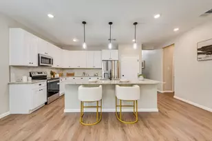 2512 Sheraton Dr, Fort Worth, TX 76105 - Photo 3