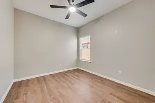 2512 Sheraton Dr, Fort Worth, TX 76105 - Photo 7