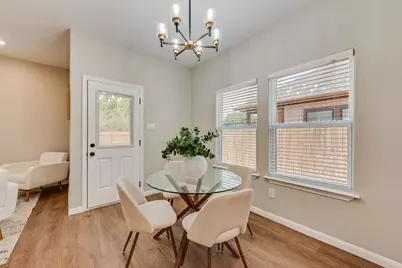 2512 Sheraton Drive, Fort Worth, TX 76105 - Photo 13