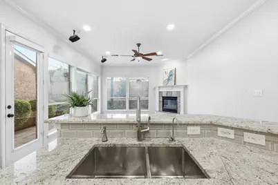 2917 Waterford Drive, Irving, TX 75063 - Photo 13