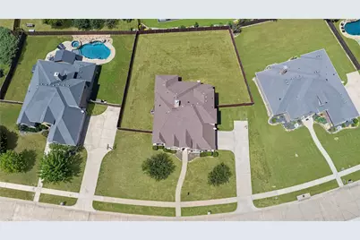 408 Montpelier Lane, Ovilla, TX 75154 - Photo 5