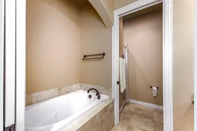 223 E Bay Drive, Bridgeport, TX 76426 - Photo 27