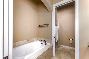 223 E Bay Dr, Bridgeport, TX 76426 - Photo 27