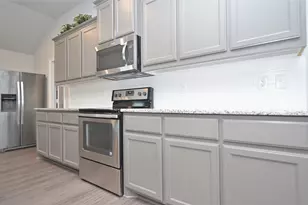9212 Gln Mls Trl, Fort Worth, TX 76179 - Photo 7