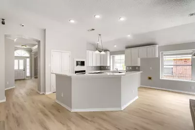 3632 Stone Creek Lane S, Fort Worth, TX 76137 - Photo 13