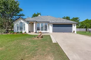 732 Charyl Lynn Dr, Argyle, TX 76226 - Photo 3