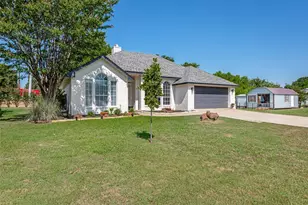732 Charyl Lynn Dr, Argyle, TX 76226 - Photo 1