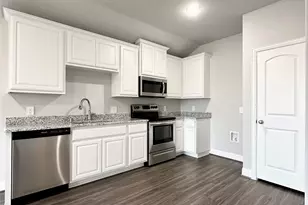 1428 Waverley Dr, Greenville, TX 75402 - Photo 3