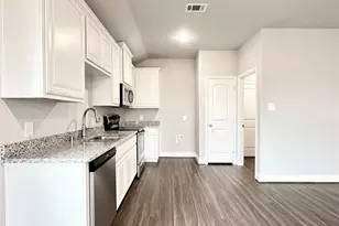 1428 Waverley Dr, Greenville, TX 75402 - Photo 5