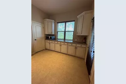 6464 Naples Drive, Irving, TX 75039 - Photo 3