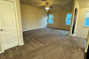 10020 Long Branch Dr, McKinney, TX 75071 - Photo 5