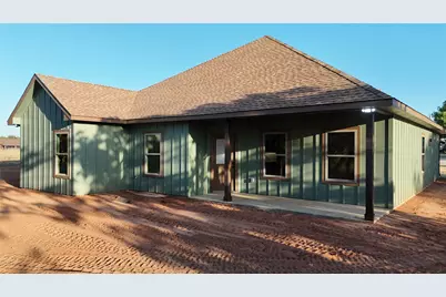 320 Summit Drive, Mineral Wells, TX 76067 - Photo 21