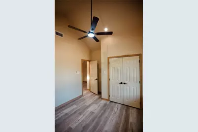 320 Summit Drive, Mineral Wells, TX 76067 - Photo 7