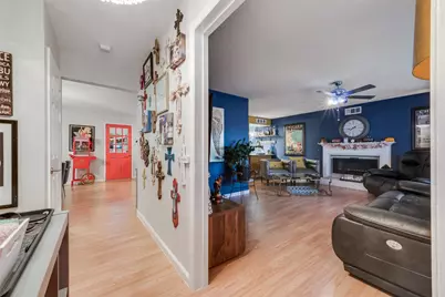 1310 Bardfield Avenue, Garland, TX 75041 - Photo 23