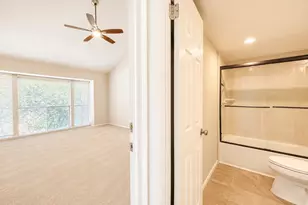 4571 N O'Connor Rd, Irving, TX 75062 - Photo 33