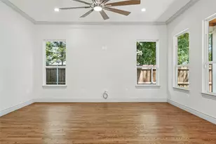 2016 Calypso St, Dallas, TX 75212 - Photo 7