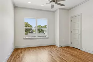 2016 Calypso St, Dallas, TX 75212 - Photo 17