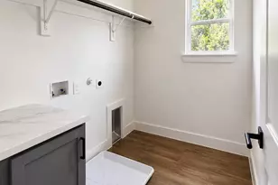 2542 Hooper St, Dallas, TX 75215 - Photo 19