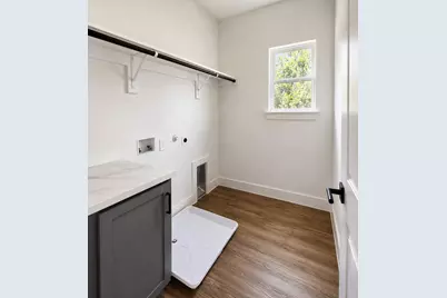 2542 Hooper Street, Dallas, TX 75215 - Photo 19