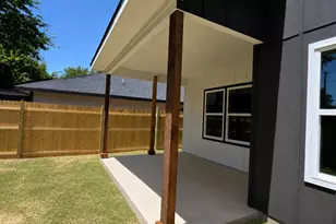 2542 Hooper St, Dallas, TX 75215 - Photo 25