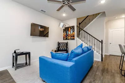 1270 Alamo Drive, Lewisville, TX 75077 - Photo 9