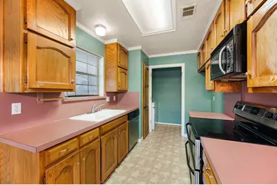 5811 Terra Drive, Arlington, TX 76017 - Photo 11