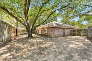 5811 Terra Dr, Arlington, TX 76017 - Photo 27