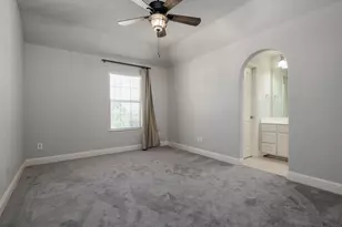 2254 Magic Mantle Dr, Lewisville, TX 75056 - Photo 9
