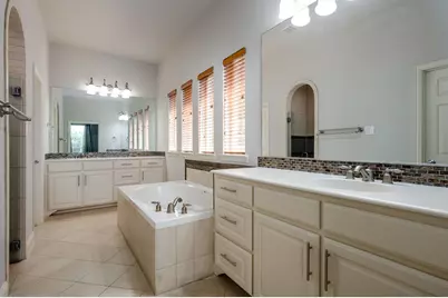 2254 Magic Mantle Drive, Lewisville, TX 75056 - Photo 25