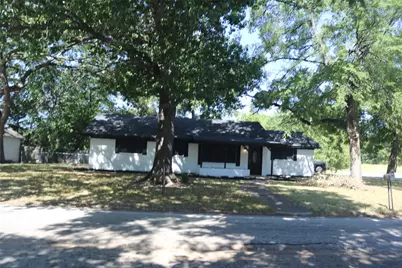 407 N Jefferson Street, Kaufman, TX 75142 - Photo 1