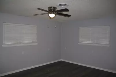 407 N Jefferson Street, Kaufman, TX 75142 - Photo 7