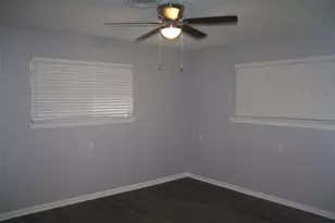 407 N Jefferson St, Kaufman, TX 75142 - Photo 9