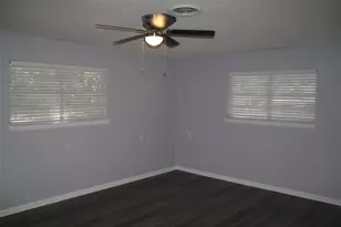 407 N Jefferson St, Kaufman, TX 75142 - Photo 11