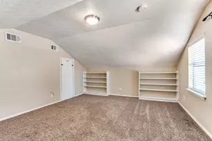 1021 Auburn Dr, Arlington, TX 76012 - Photo 23