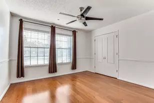 1021 Auburn Dr, Arlington, TX 76012 - Photo 17