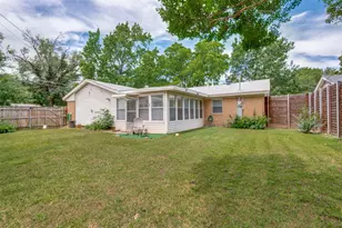 2002 Winthrop St, Irving, TX 75061 - Photo 11