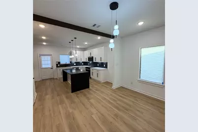 4916 Tronewood Street, Houston, TX 77016 - Photo 5