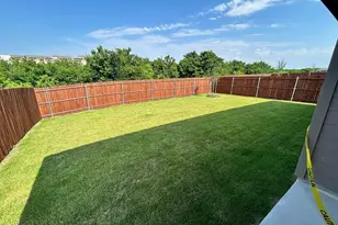 953 Braymer Ln, Fort Worth, TX 76108 - Photo 9