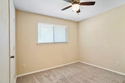 1909 Camellia Street, Denton, TX 76205 - Photo 11