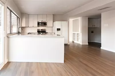 5220 Pruitt Drive, The Colony, TX 75056 - Photo 5