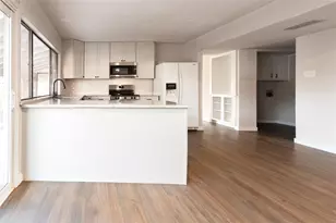 5220 Pruitt Dr, The Colony, TX 75056 - Photo 5
