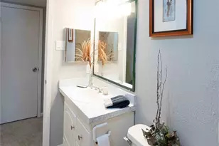 13769 Brookgreen Cir, Dallas, TX 75240 - Photo 21